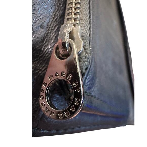 gorgeous Marc by Marc Jacobs Wallet in Gunmetal Gray - Picture 6 of 12